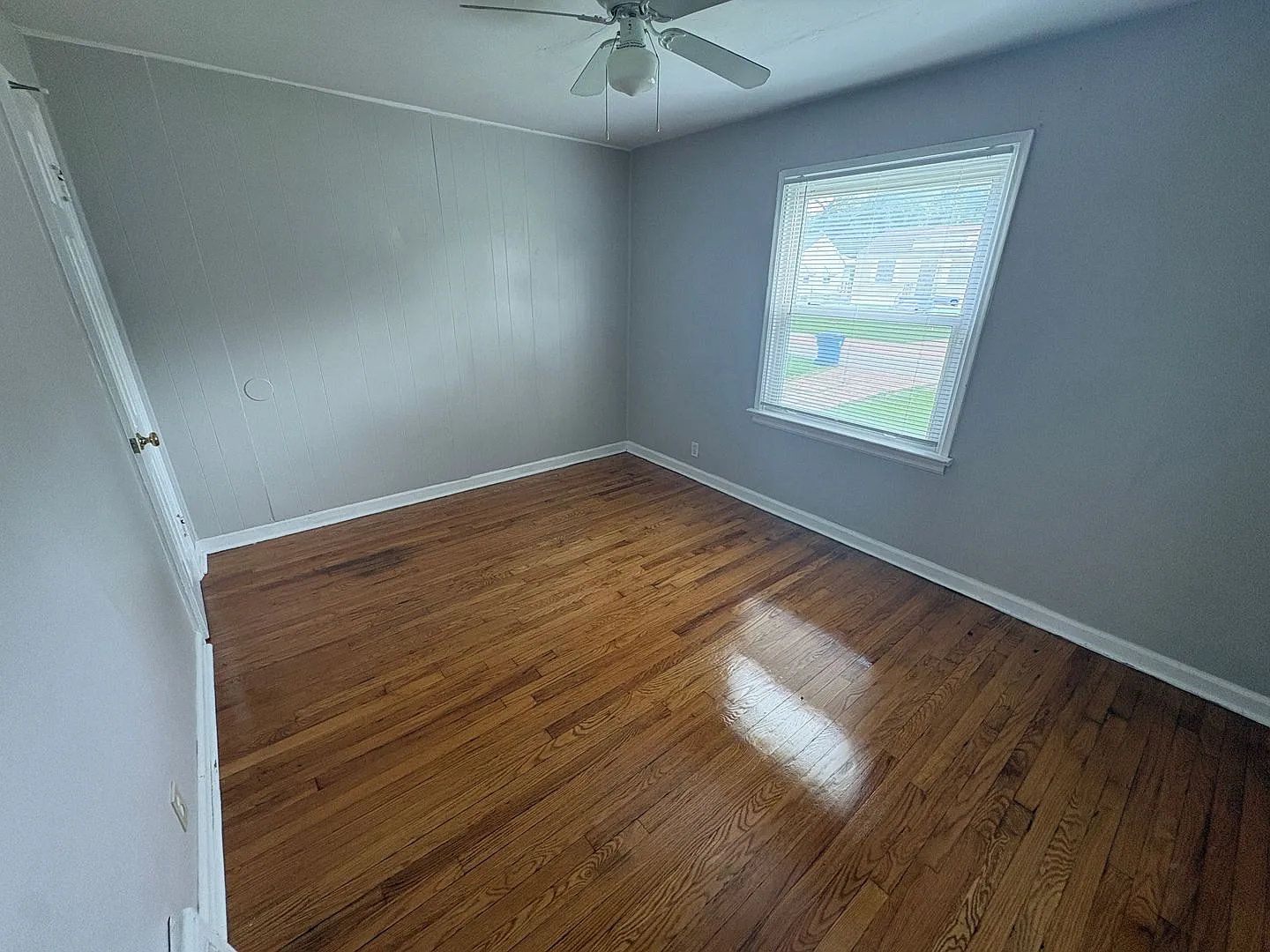 Charming & Updated 2-Bedroom Home w/Basement — Photo 3