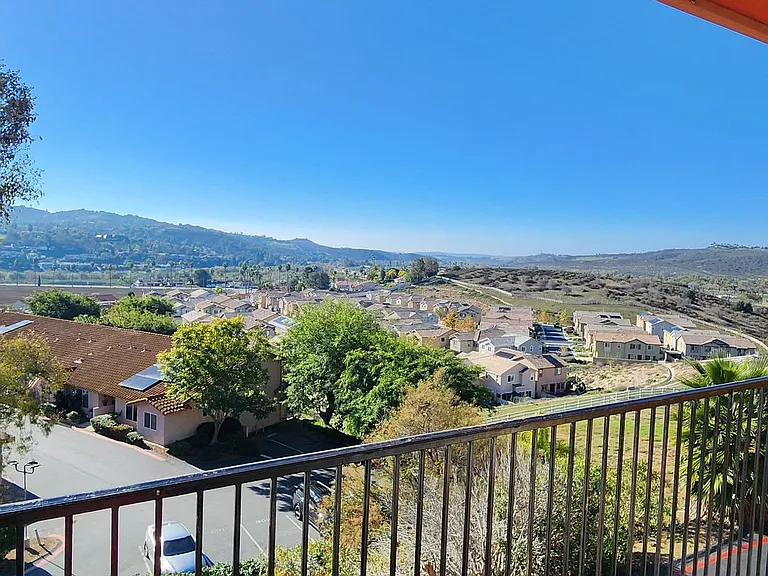 31932 Del Cielo Este — Photo 13