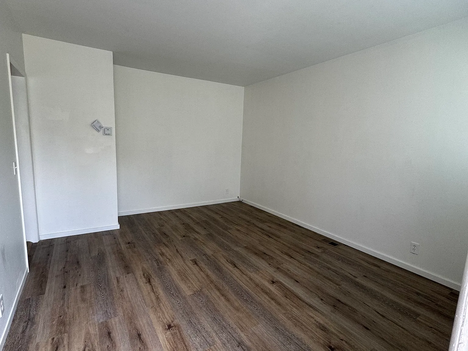 2 bed, 750 sqft, $1,395 — Photo 2