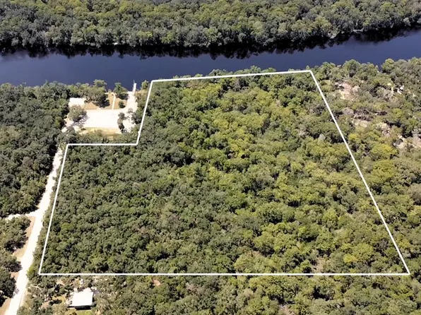  NW Sixth St, Bell, FL 32619