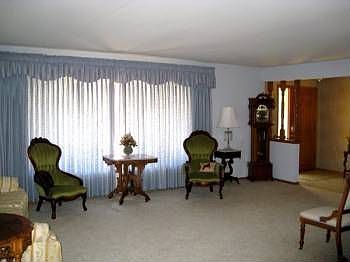 5th image of 2600 Normandy Ln