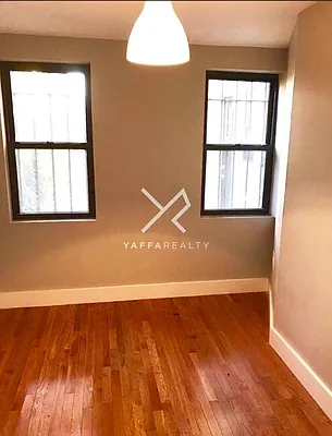 Rented by Yaffa Realty LLC | media 30