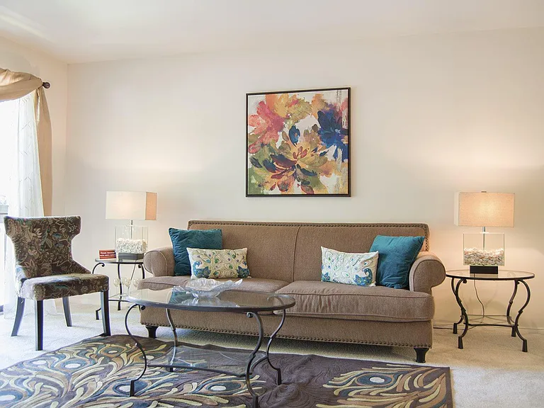 The Bluffs at Fairway Hills — Photo 5