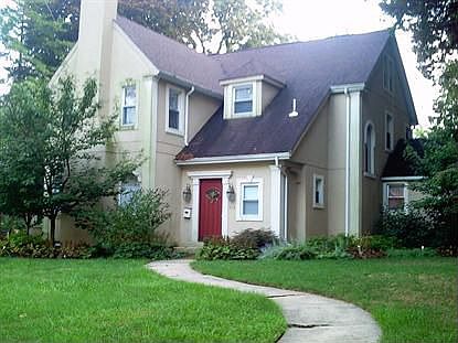 1st image of 318 Elmwynd Dr