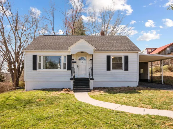 622 E Main St, Christiansburg, VA 24073