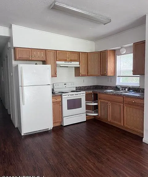 991 Southern Villas Dr — Photo 6