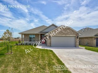 2200 Haden Dr, Yukon, OK 73099