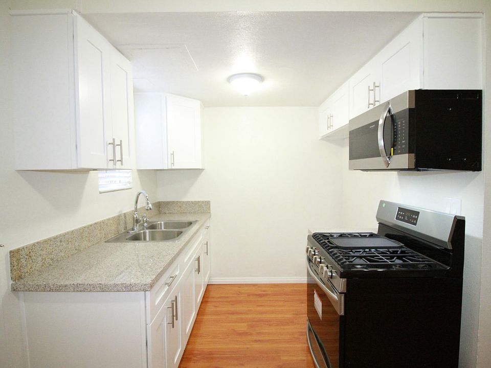 1st image of 393 Adena St APT 17