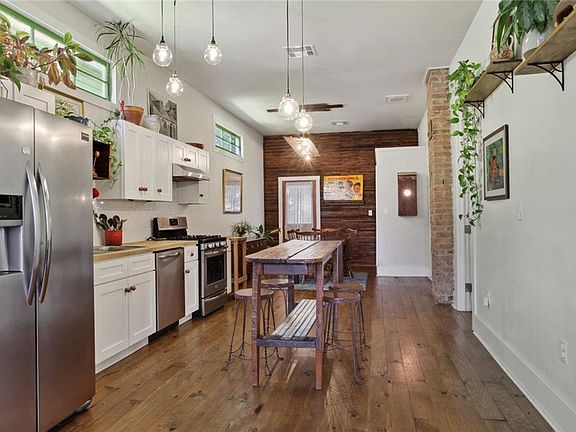 5th image of 2319 Aubry St