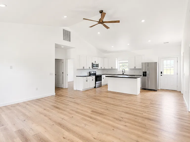 786 Virgil Smith Rd — Photo 2