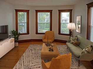 181 Robbins St, Waltham, MA 02453