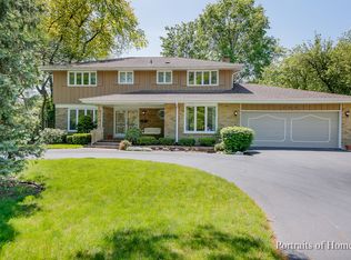 300 Browning Ct, Wheaton, IL 60189