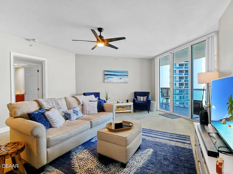 231 Riverside Dr #9061 — Photo 9