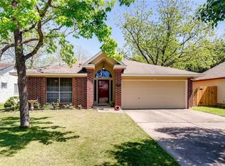 10801 Watchful Fox Dr, Austin, TX 78748