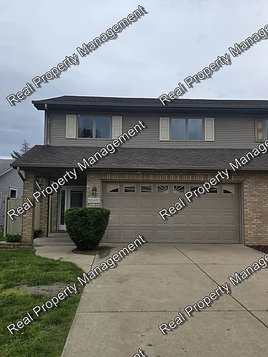 9149 Waymond Ave Photo 1