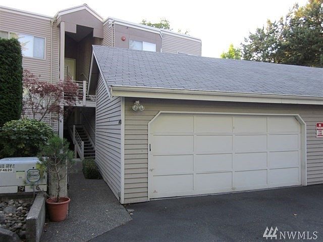 1st image of 10832 NE 68th St APT A3