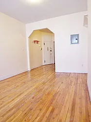 Rented by Green Line Realty