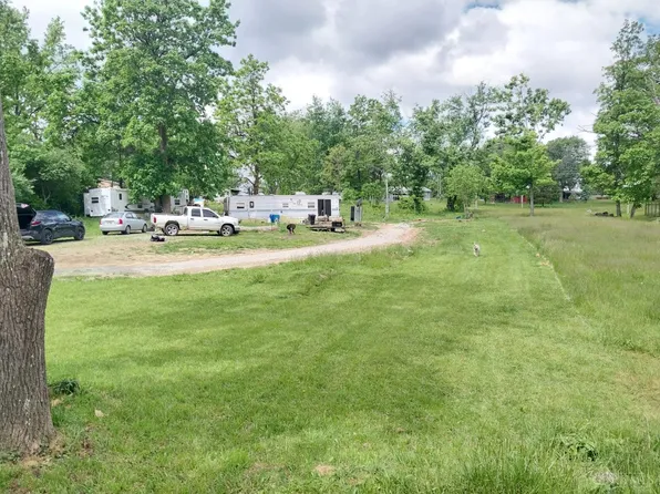 6711 Golden Doubloon Ln, Hillsboro, OH 45133