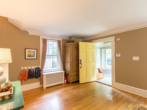 2nd image of 235 Coudert Pl
