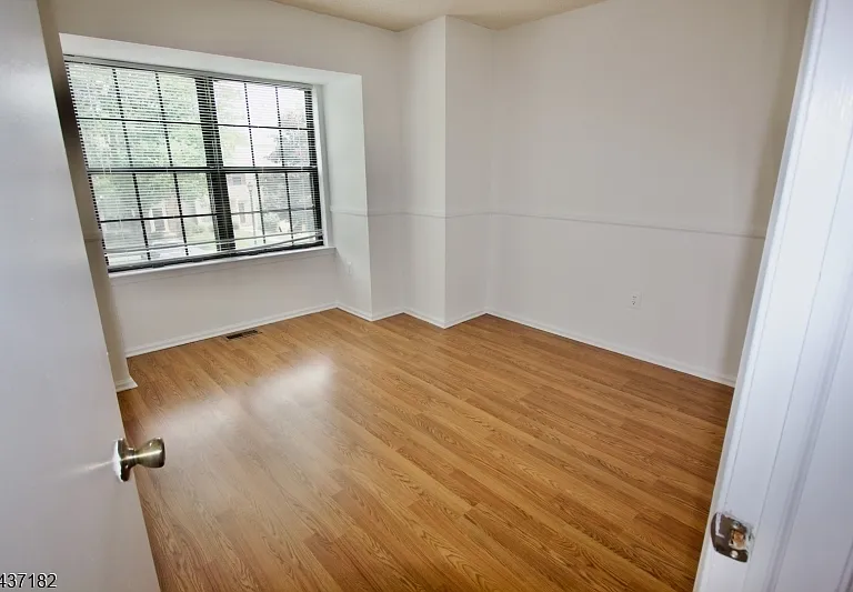 78 Woodward Ln — Photo 21