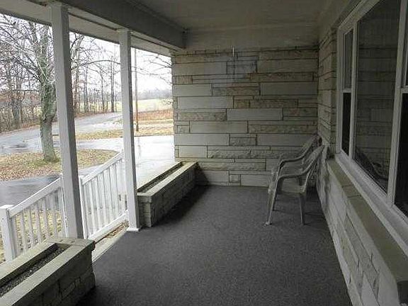3rd image of 70 Hardy King Ln