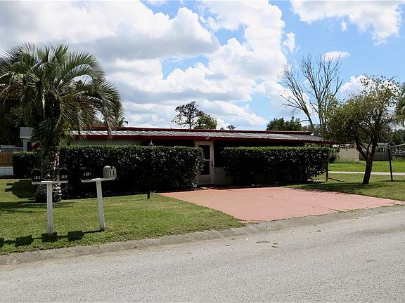 4th image of 18 Forest Dr