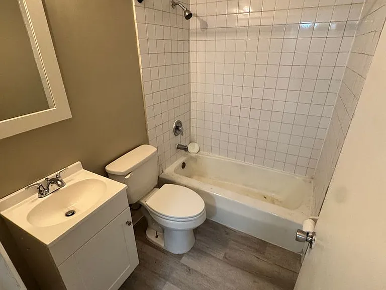 2320 N. 4th Street — Photo 21
