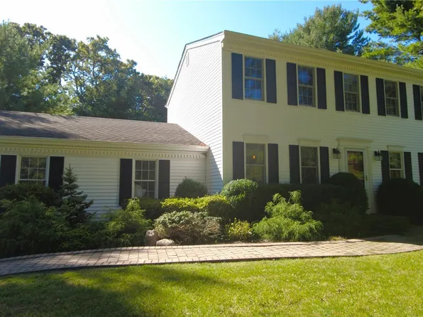 139 Josephine Drive, Wading River, NY 11792