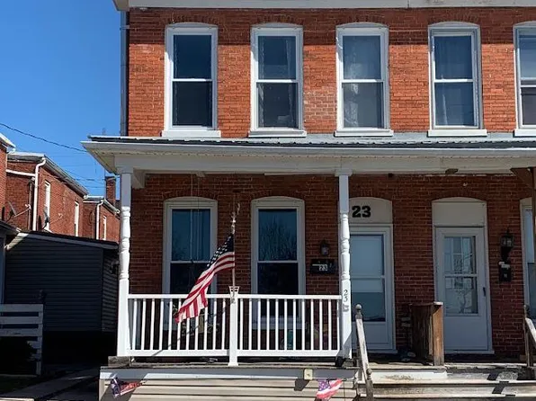23 N 3rd St, Mifflintown, PA 17059