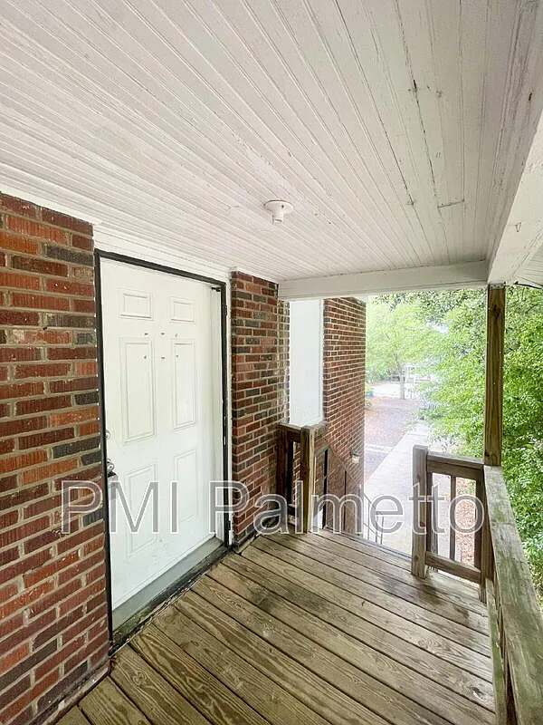 1 bed, 1.0 bath, 725 sqft, $950 — Photo 4
