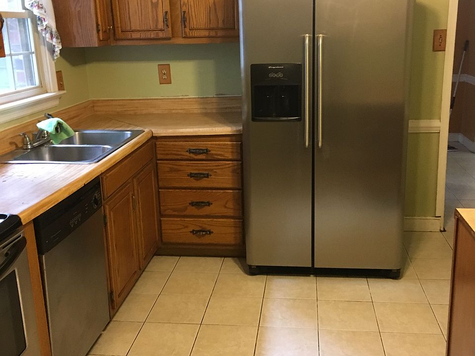 2nd image of 7425 Cotfield Rd