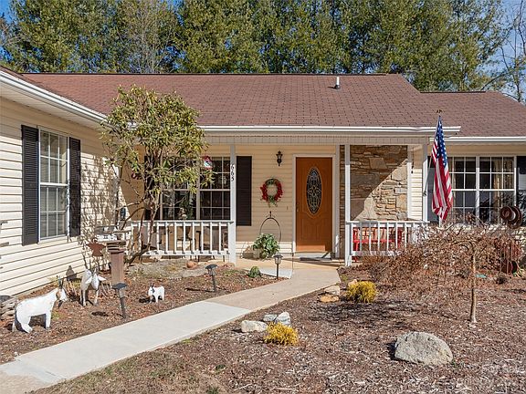 3rd image of 665 New Village Dr