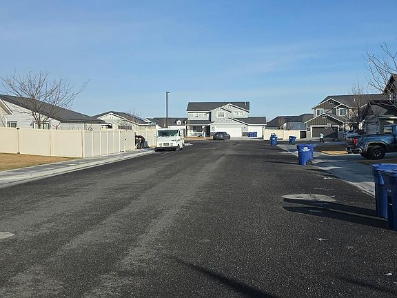 4th image of 2044 Kodiak St