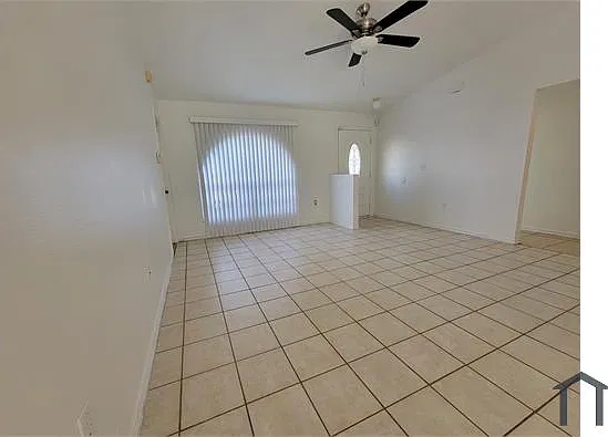 1008 Valentina Dr