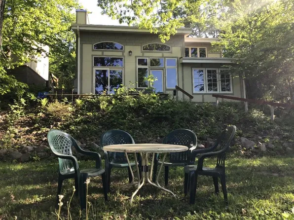 1513 2 2 1/2, Turtle Lake, WI 54889