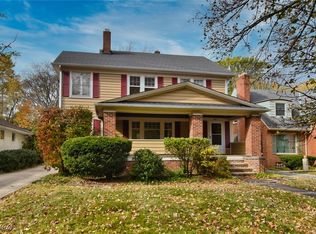 2562 Canterbury Rd, Cleveland Heights, OH 44118