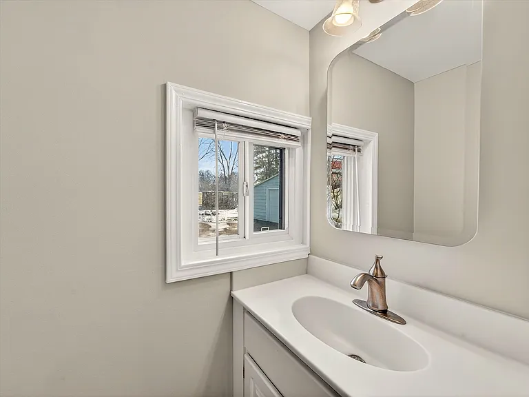 1183 Ridge Rd — Photo 16