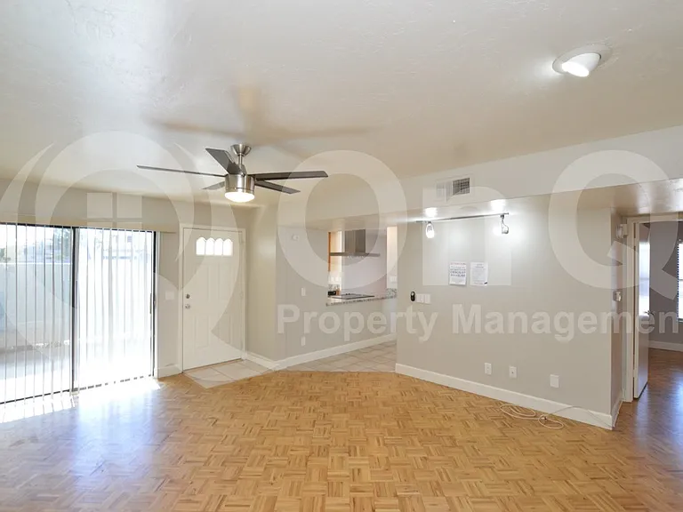 850 S River Dr #1044 — Photo 7