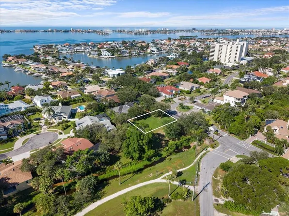 2207 54th St S, Saint Petersburg, FL 33707