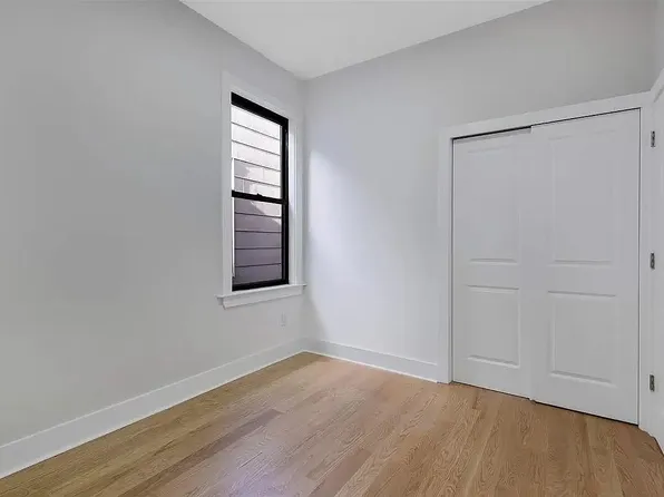 32 Charles Street image 16 of 25