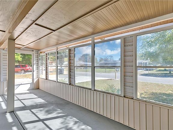 3rd image of 631 Galvin Dr