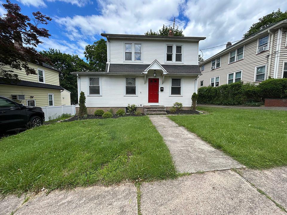 1st image of 71 Aqueduct Ave