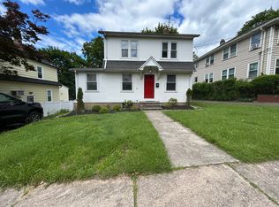 71 Aqueduct Ave, Midland Park, NJ 07432