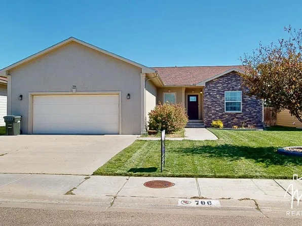 706 Warrior St, Garden City, KS 67846