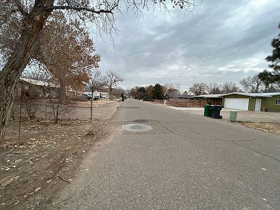 5th image of 1125 Western Meadows Rd N