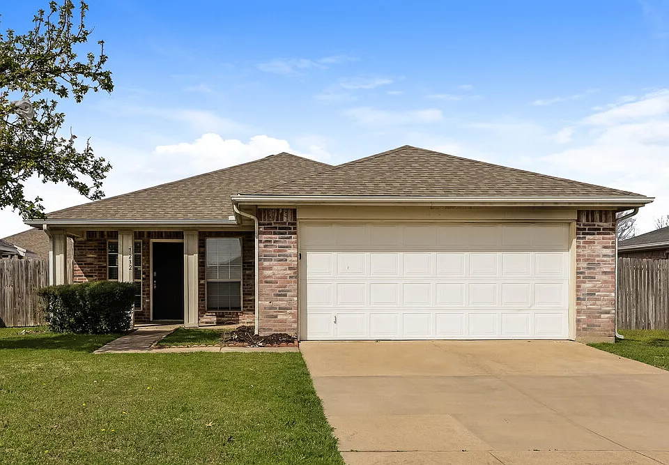 7232 Autumn Glen Dr