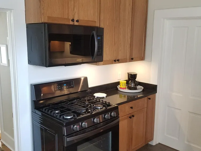343 W Park Ave — Photo 7