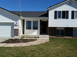 2002 N 1615 W, Clinton, UT 84015