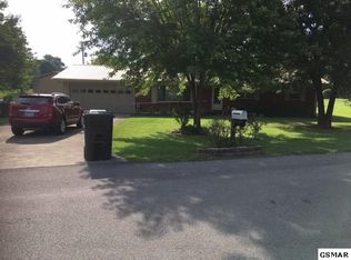 600 Isaac Thomas Ln, Sevierville, TN 37862