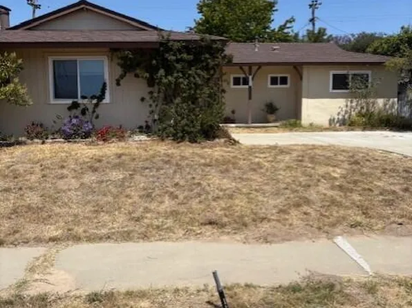 3002 Courtney Dr, Santa Maria, CA 93455